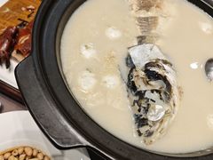 -香山湖家家宴(中山陵店)