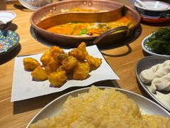 -洱火云南酸菜牛肉火锅(石景山当代商城店)