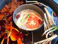 -渝涯重庆豆花老火锅(中赢国际店)