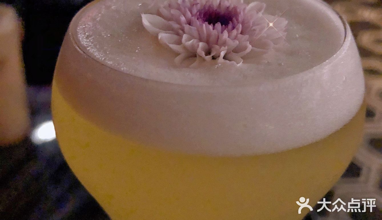 复古清吧🍹 举杯一次 心动一世