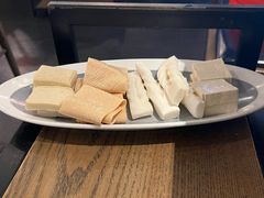 -尚尚仙·酸汤猪手·猪肚鸡火锅(华联万柳购物中心店)