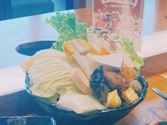 -呷哺呷哺 黄金牧场 (中发百旺店)