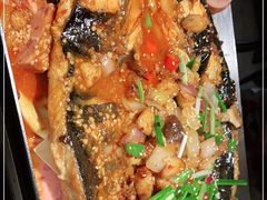 -鸣记脆皮烤鱼·海鲜烤鱼(亿合城店)