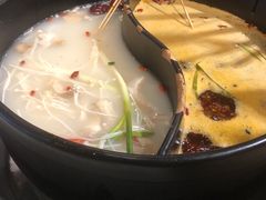 -钢管厂歆瑞源油卤串串香(春熙路太古里店)