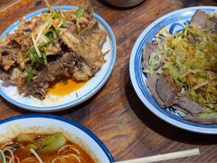 -东大桥小国抻面烧烤(长通路店)