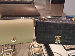 -BURBERRY(上海港汇恒隆广场店)