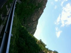 android_upload_pic-乌龙峡谷景区