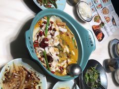 -周渝食惦·酸菜鱼精致川菜(横岗店)