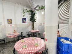 -洪霞餐馆