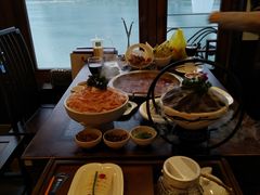 -小天鹅火锅·一线江景洪鼎旗舰店(洪崖洞店)