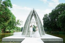 -雪中彩影婚纱摄影·微光艺术中心