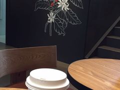 -星巴克(中远两湾城店)