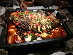 -里岛烤鱼(东港凯虹广场店)