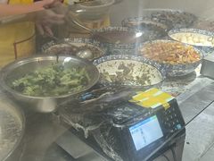 -同济大学本部学苑饮食广场