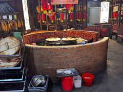 -鱼窝棚柴火铁锅炖(富山屯店)