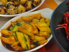 -老鄞江清水龙虾•赵赵家(江北店)