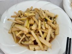 -天乐农家鱼头王(天目湖店)