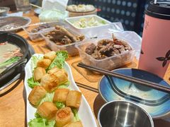 -三个四川人火锅(华联商厦店)