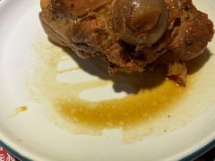 招牌酱大骨-关东小磨东北菜(上海长风大悦城店)