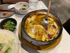 -半山腰·云南菜(侨福芳草地店)