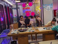 大堂-百口川老火锅(西科大新区店)