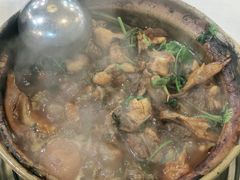 招牌家鸡煲-渝君重庆火锅(嘉宾路店)