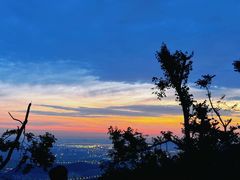 -紫金山山顶公园