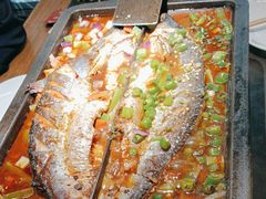 -夯鱼烤鱼·尔滨地标美食(中央商场店)