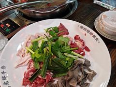 -顺水湾·牛肉牛杂火锅(驾鹤店)