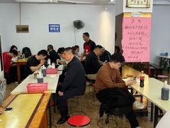 -小龙大肉面馆