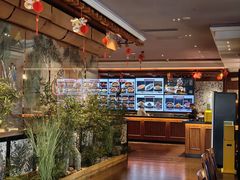 -八府香鸭·啫啫煲(华山路店)