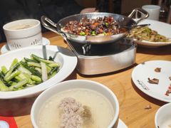 -巢爷老味(东方红店)