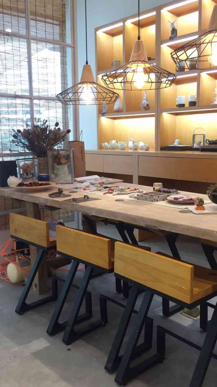 陶e坊·陶艺手作diy集合店-"单位福利～做陶艺!在这个阳光和煦的午后,