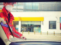 -壳牌华苑加油站