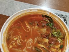 -罗罐中米粉(人信汇店)