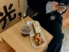 -光作面包Voila Lumiere(中山店)