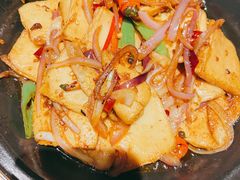 杏鲍菇竹耳爽肉片-十三式重庆江湖菜(金茂览秀城店)
