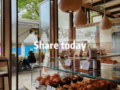 -VERIE BAKEHOUSE