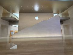 -Apple零售店(玄武湖店)