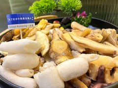 -一朵菌·野生菌探索家火锅(南亚店)