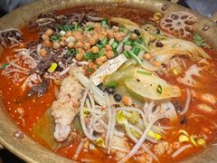 -张翻越·川渝冒菜·武汉黑鸭煲(城北万象城店)