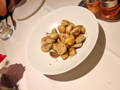 -MONICH牛排融合餐厅(和义大道购物中心店)