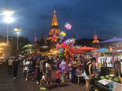 -东南亚风情赶摆街夜市