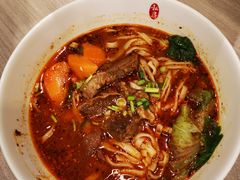 臻味私房麻辣牛肉面-康师傅私房牛肉面(马泉营奥莱店)