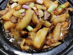 咸鱼茄子煲-王小川新派川菜 烧烤串吧(仁济路店)