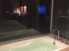 -上海龙之梦万丽酒店