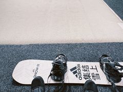 -SNOW51城市滑雪(万象城店)