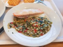 烤三文鱼配蔬菜-宜家·瑞典风味餐厅(北京西红门店)