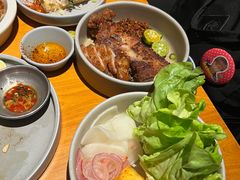 烤猪五花的配菜-SHAN山(前滩太古里店)