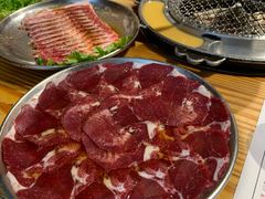 -青瓦炭韩潮烤肉(花园道店)